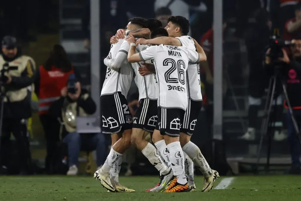 Así celebró Colo Colo el gol de Lucas Cepeda ante O’Higgins. (Felipe Zanca/Photosport).