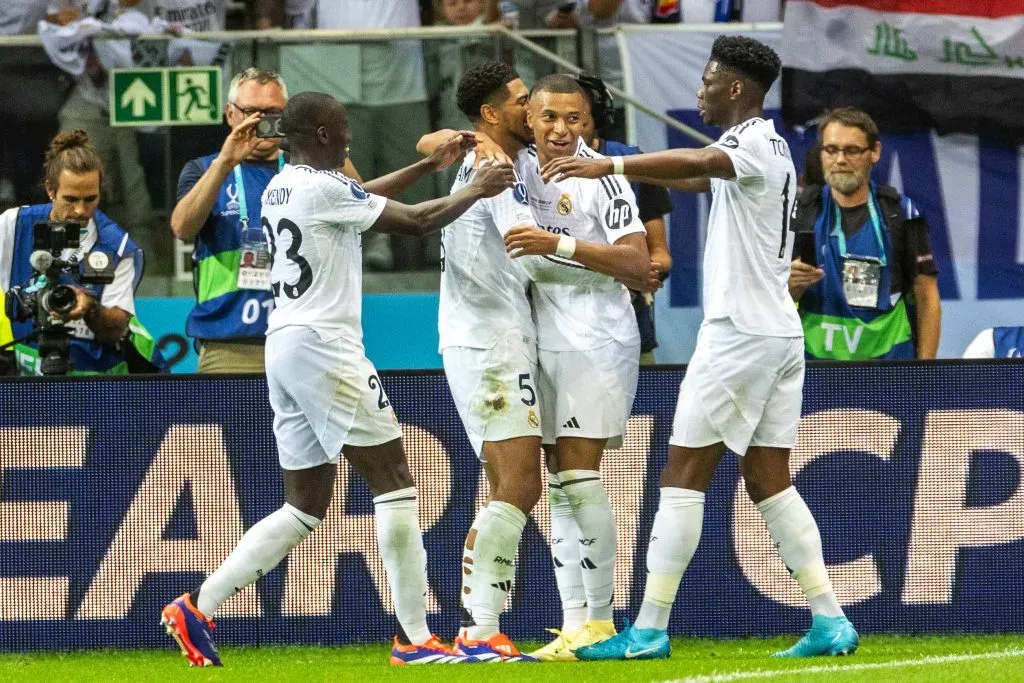 Kylian Mbappé y Real Madrid ganaron su primer título de la temporada. Foto: IMAGO.