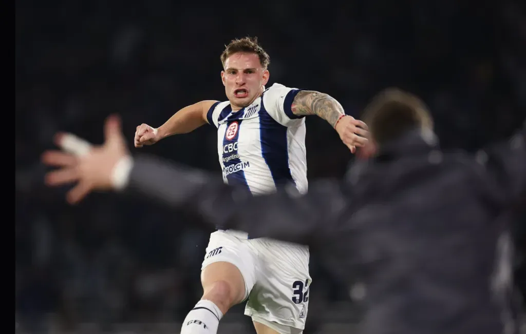 Así festejó Bruno Barticciotto su golazo ante Independiente Rivadavia de Mendoza. (Foto: Talleres).