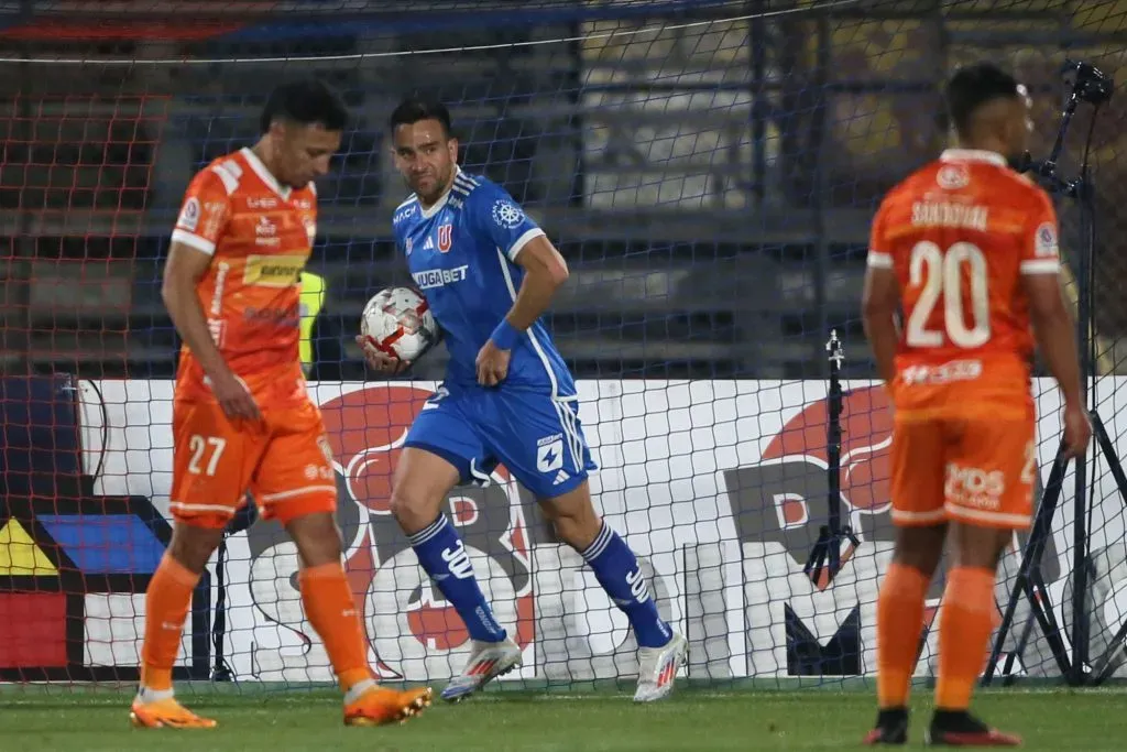 Cobreloa sufrió ante la U. Foto: Dragomir Yankovic/Photosport
