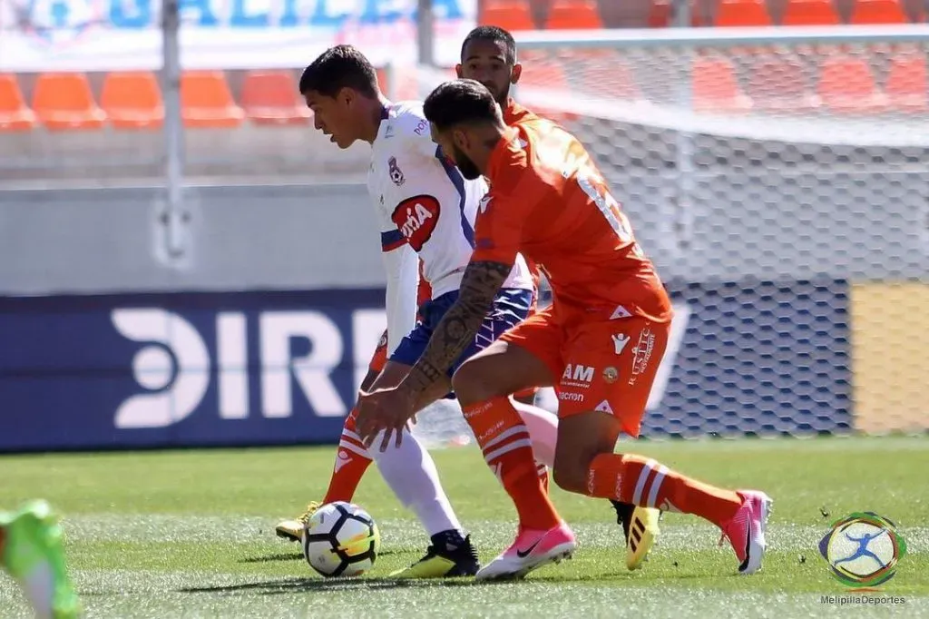 Otra imagen de Juan Camilo Portilla en Deportes Melipilla. (Foto: Melipilla Deportes).