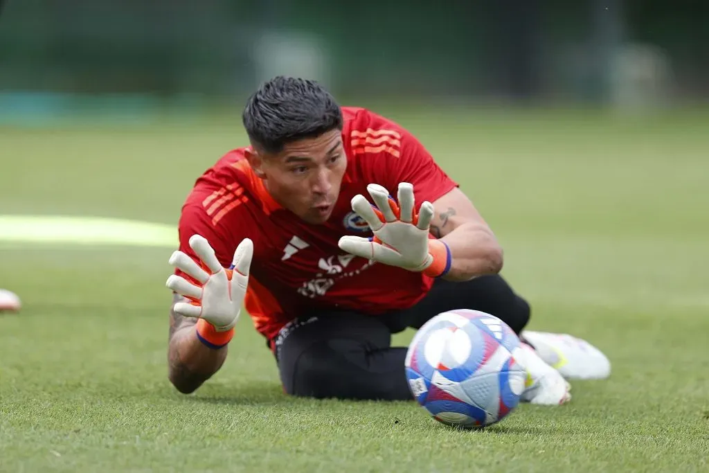 Brayan Cortés asuma como titular en Chile ante Brasil, pero con Ricardo Gareca ya se ha quedado con las ganas siendo favorito. Foto: Carlos Parra, Comunicaciones FFCh.