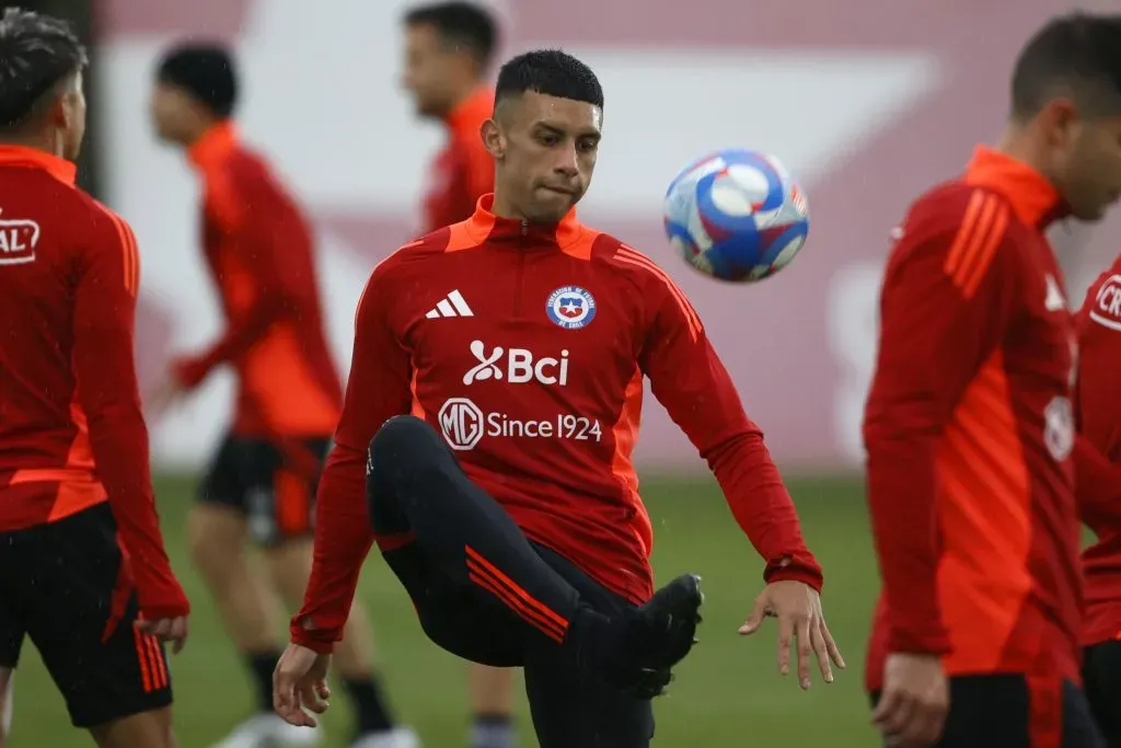 Ulises Ortegoza está viviendo su primera nómina con la selección chilena. | Foto: Photosport.