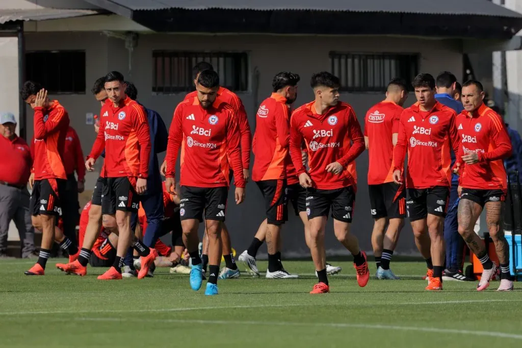Este domingo, la Roja entrenó en Juan Pinto Durán antes de viajar a Colombia | Photosport