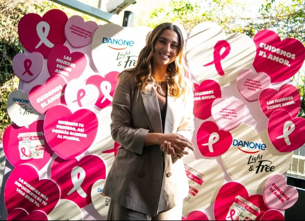 Campaña para la prevención del cáncer de mama – Tita Ureta.