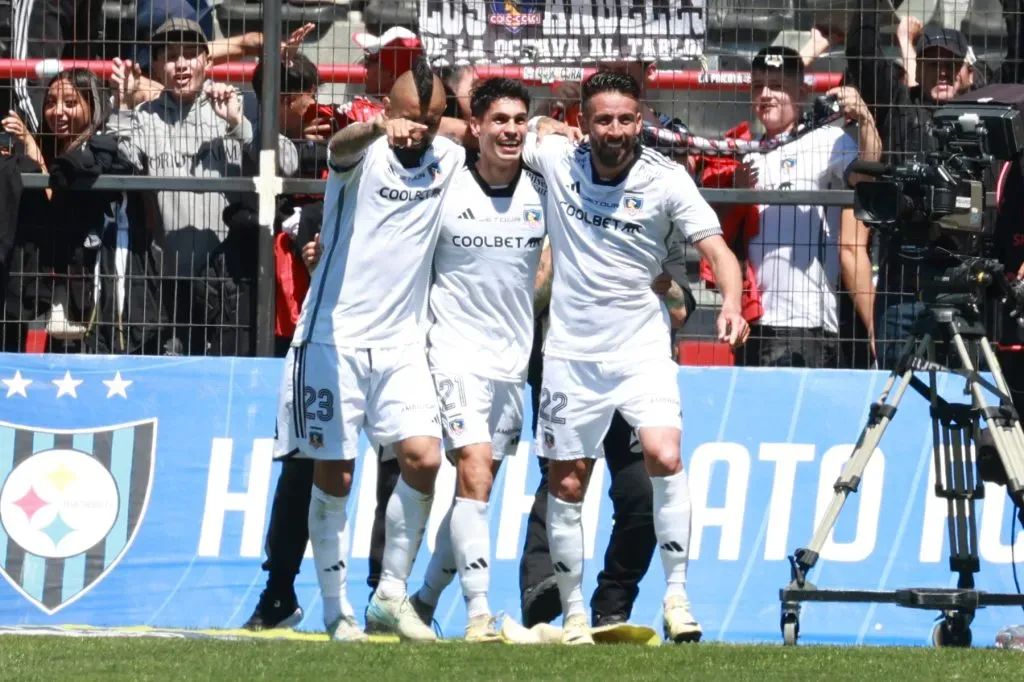 Colo Colo le ganó en cancha a Huachipato. Foto: Eduardo Fortes/Photosport