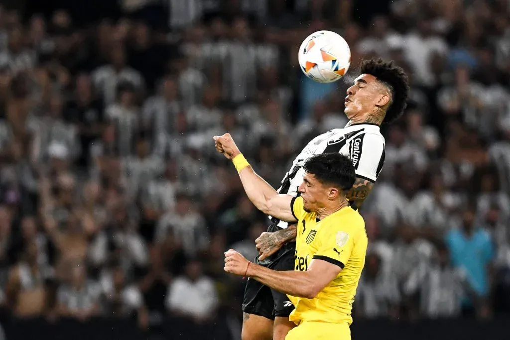 Igor Jesús también anotó en la ida de la semi en la Copa Libertadores 2024.( Celso Pupo | Imago).