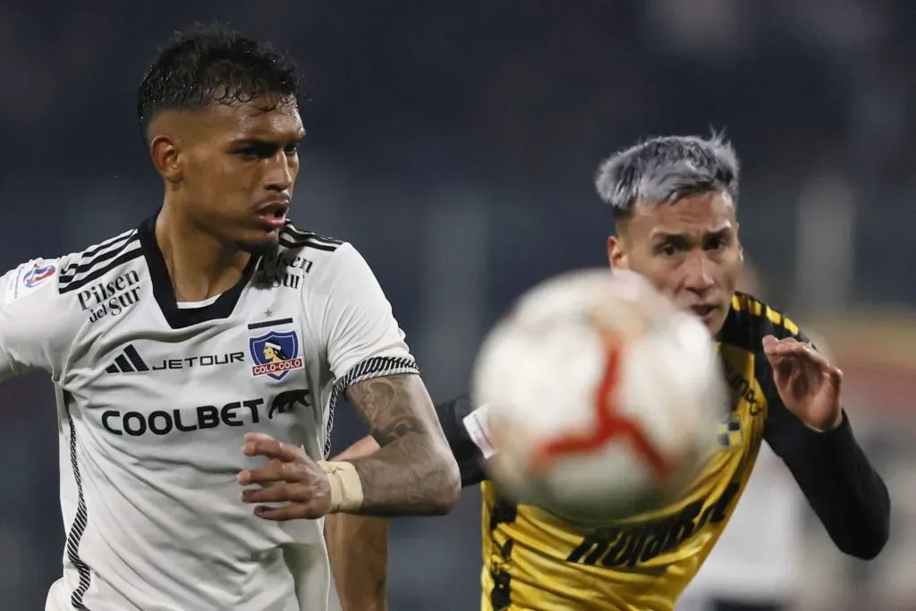 Daniel Gutiérrez no quiere soltar la camiseta de titular en Colo Colo. Foto: Dragomir Yankovic/Photosport