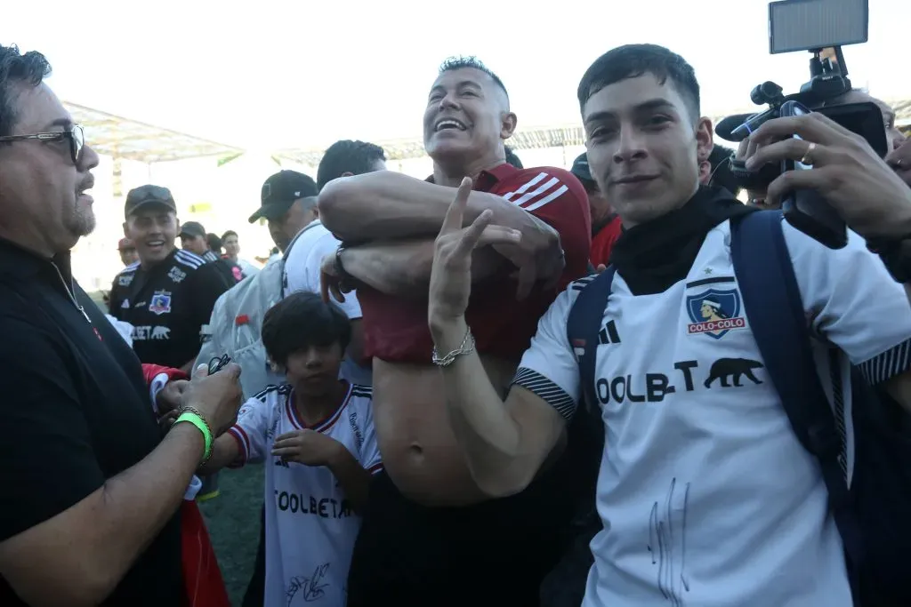 Jorge Almirón con mucha felicidad en Copiapó. (Javier Salvo/Photosport).