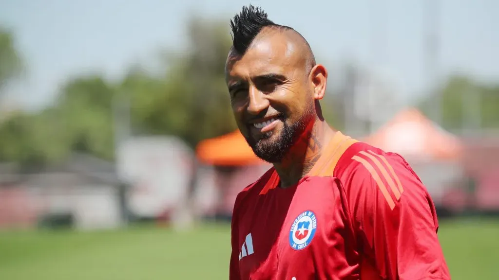 Arturo Vidal ya está bajo las órdenes de Ricardo Gareca