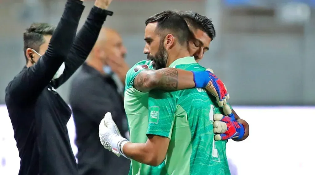 Brayan Cortés es el titular de Chile tras el retiro de Claudio Bravo. Imagen: Photosport.