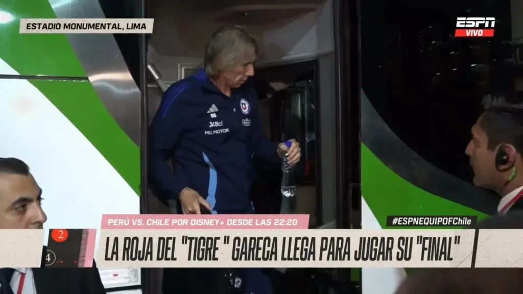 Chile llegó algunos minutos tarde a jugar contra Perú en Lima