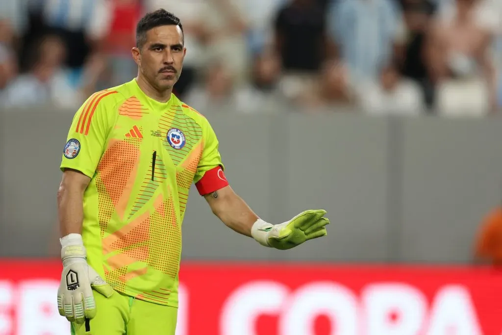 Claudio Bravo en la Roja