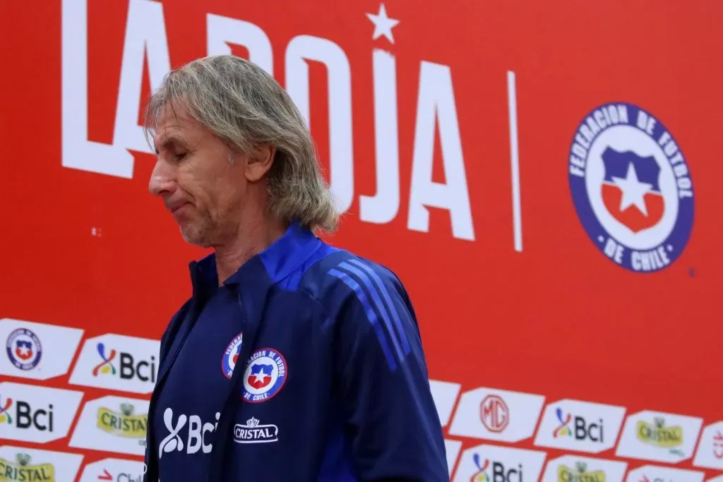 Ricardo Gareca vive horas decisivas en la Roja.