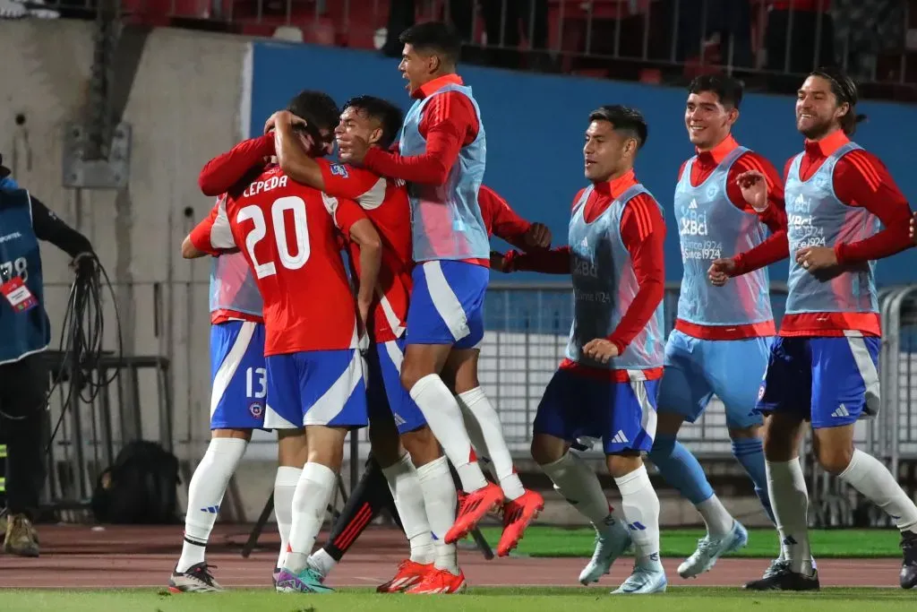 Chile recuperó la memoria y dejó de ser colista en la tabla de posiciones de eliminatorias. Foto: Photosport.
