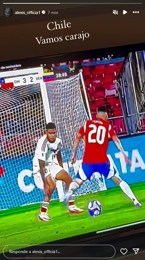 Alexis Sánchez disfrutó del gol de Lucas Cepeda ante Venezuela. Foto: Instagram.