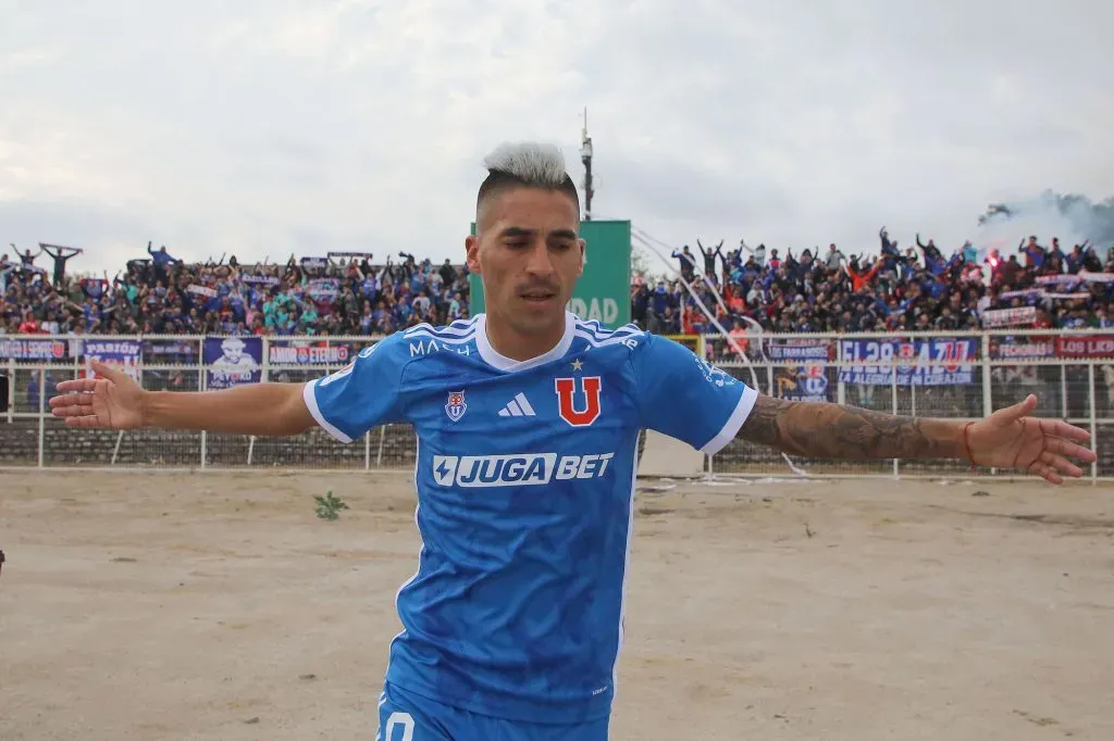 Fernández agradece a los hinchas de la U por el apoyo de todo el año.