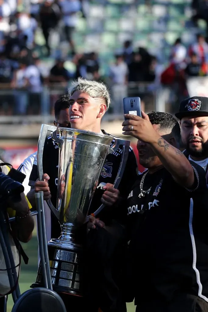 Carlos Palacios toreó a los hinchas de la U al recordarle el título. Foto: Photosport.