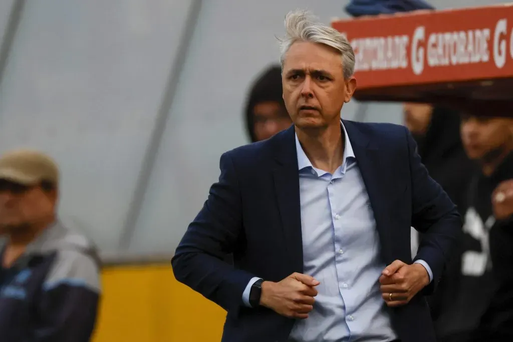 Juan Tagle lo confirma: Tiago Nunes seguirá en U. Católica | Photosport