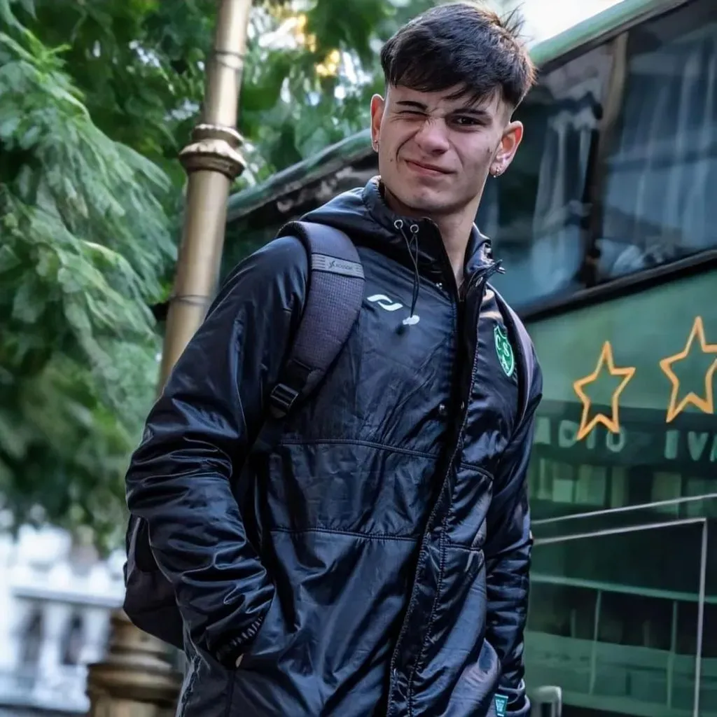 Franco Calderón (18 años), el delantero que probará Universidad Católica. (Foto: CA Jorge Newbery | Instagram).
