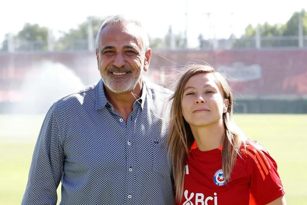Carlos Parra – Comunicaciones FFCH.