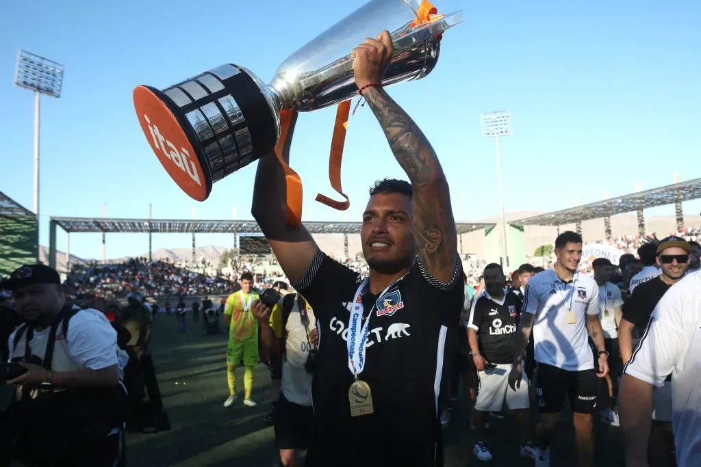 Daniel Gutiérrez jugó en la recta final del torneo por la urgencia de Colo Colo por sumar minutos juveniles. | Foto: Photosport.