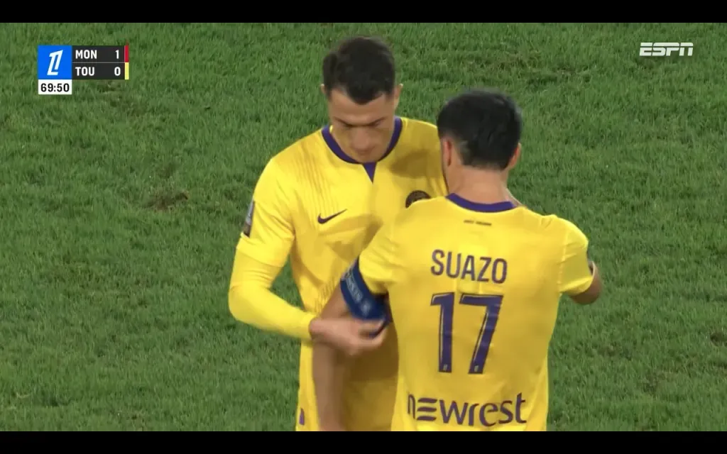 Suazidane se puso la jineta de capitán a los 70′.