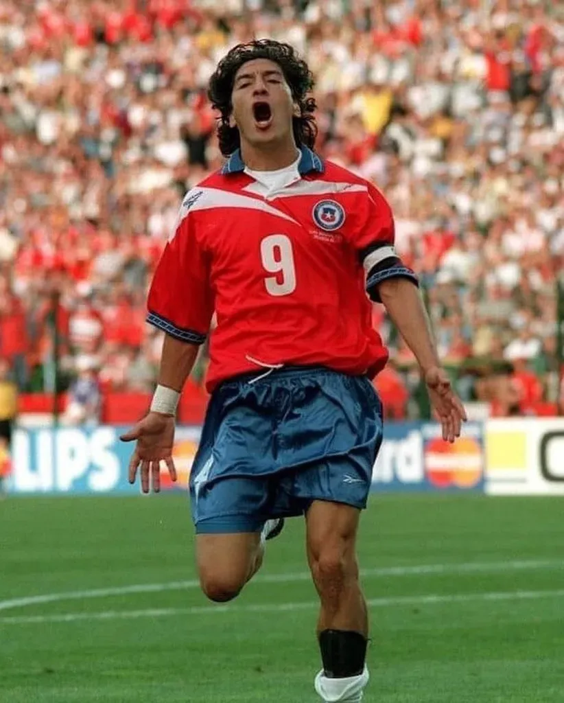 Iván Zamorano jugó el Mundial de Francia 98 por Chile / Instagram.