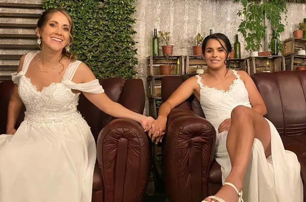 Marcela Pérez y Su Helen Galaz contrajeron matrimonio luego de seis años de matrimonio. (Foto: Instagram @su_helen_galaz y @marce_17)