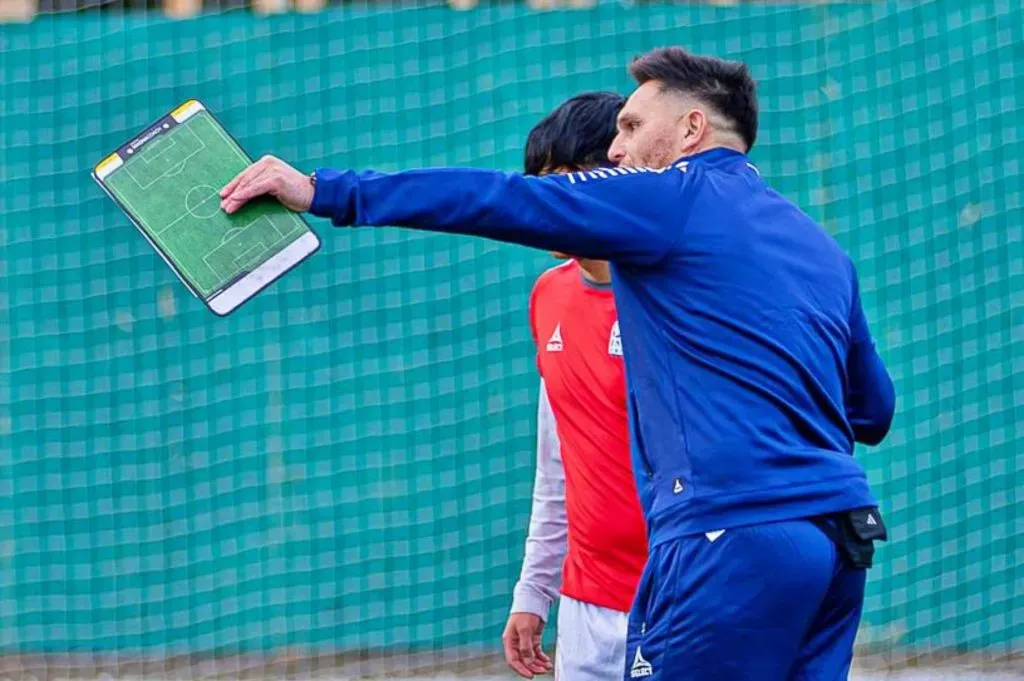 Rafael Olarra y compañía tuvieron que liderar un entrenamiento simulado para poder titularse en la INAF.