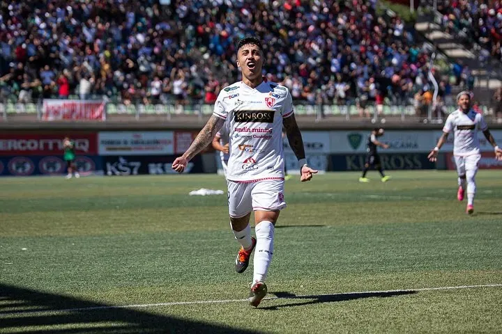 Bryan Soto en Deportes Copiapó / Instagram.