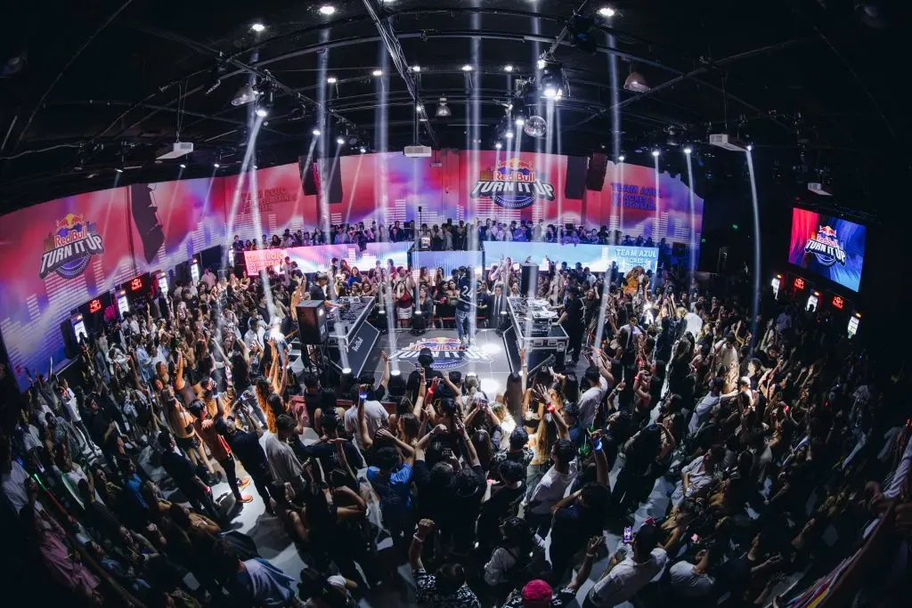 La Sala Ommium, en Santiago, fue el escenario de Red Bull Turn It Up. Foto: Gary Go / Red Bull Content Pool.
