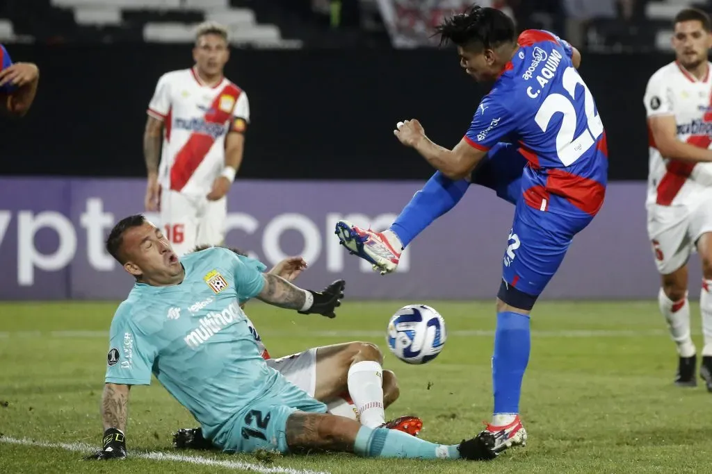 Claudio Aquino estuvo en el Monumental ante Curicó Unido por la Libertadores 2023. (Jonnathan Oyarzun/Photosport).