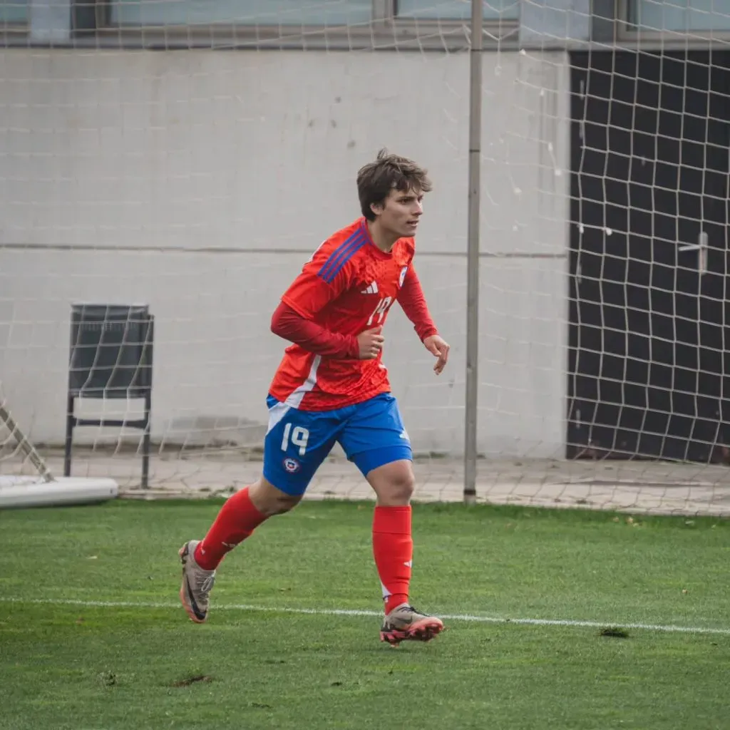 Chatiliez y un golazo en España a principios de 2024.