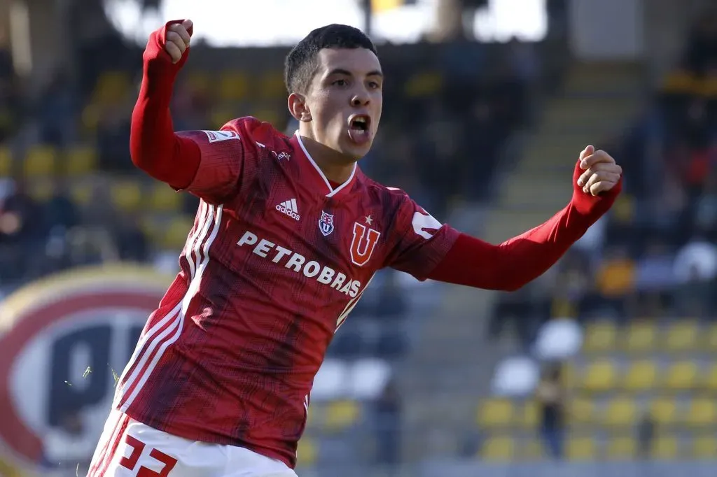 Leo Fernández en su breve pero buen paso por Universidad de Chile.