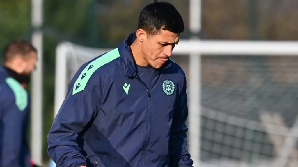 Alexis Sánchez está listo para jugar, pero en Udinese no lo quieren apurar. Foto: Udinese.