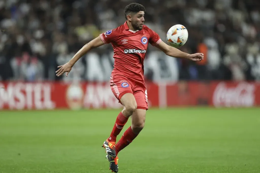 Maximiliano Romero suena en Colo Colo. (Photo by Alexandre Schneider/Getty Images)