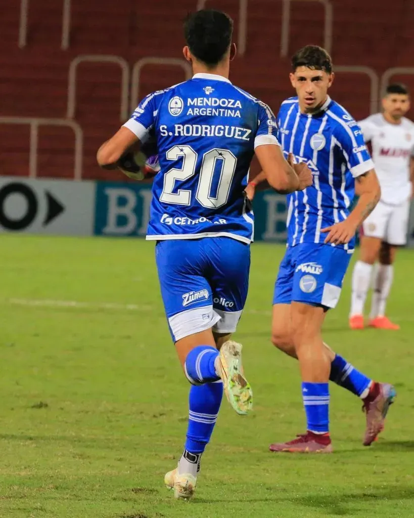Salomón Rodríguez en acción por Godoy Cruz. (Foto: Instagram).