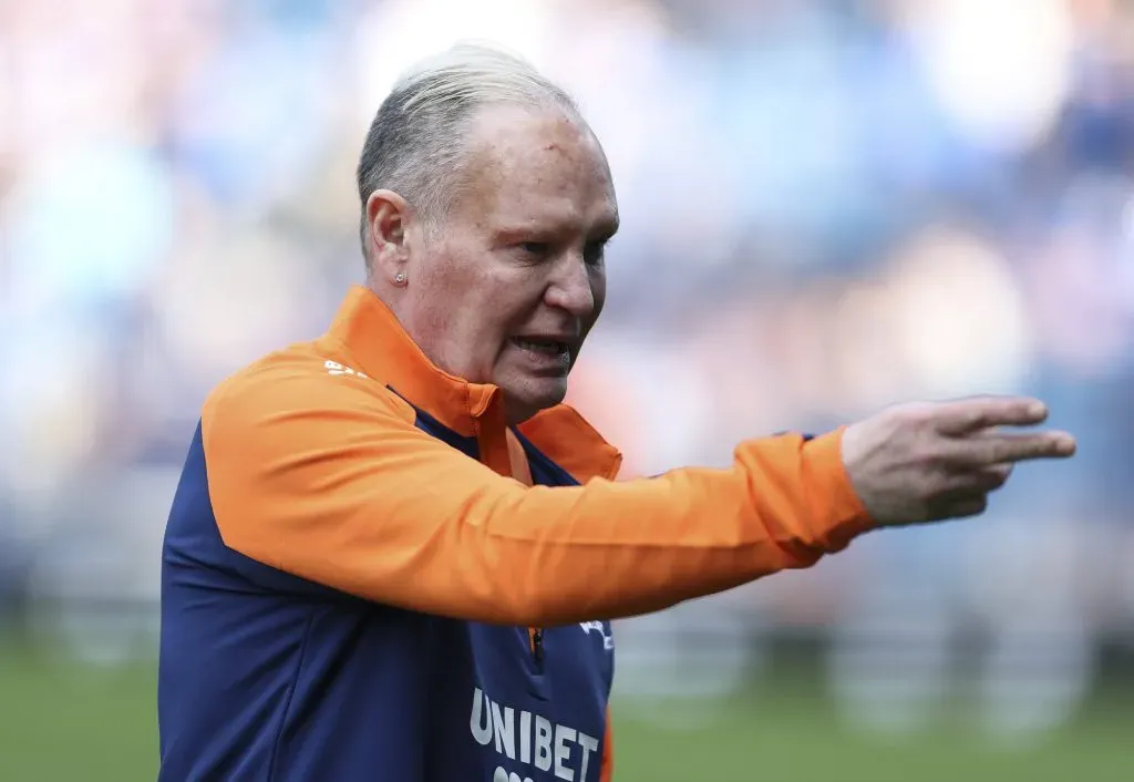Glasgow Rangers Legends vs World Legends (2022). Paul Gascoigne del Rangers Legends es visto durante el calentamiento (Imago).