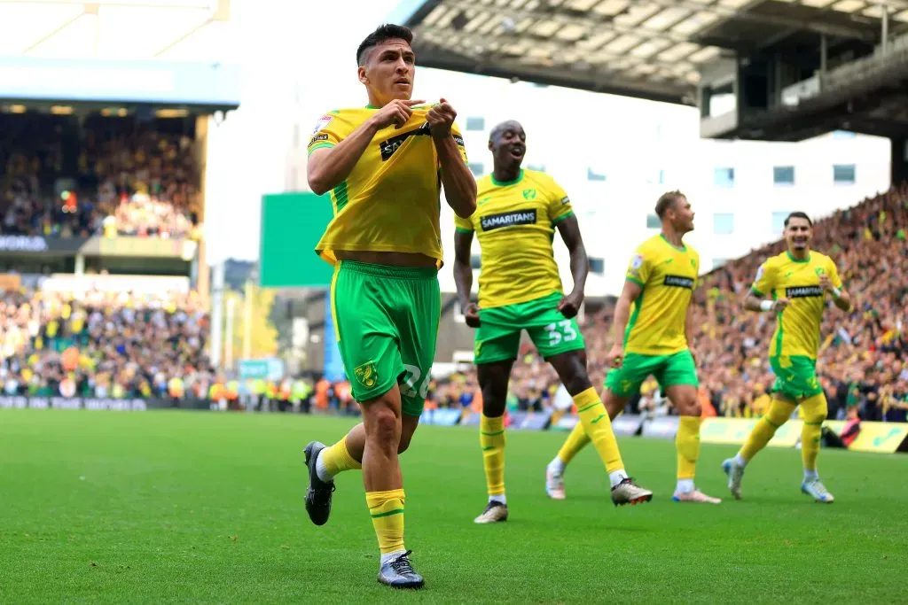 Marcelino también festejó sus 100 partidos con la camiseta del Norwich City. (Photo by Stephen Pond/Getty Images)