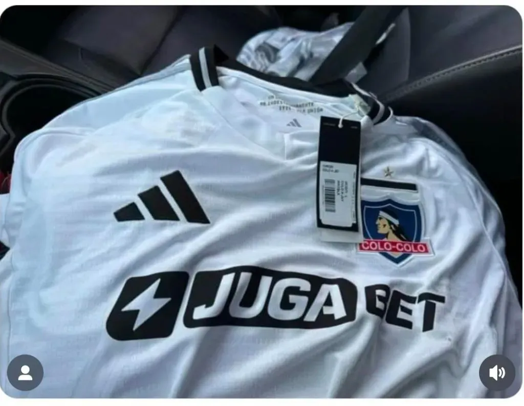 La nueva camiseta de Colo Colo.