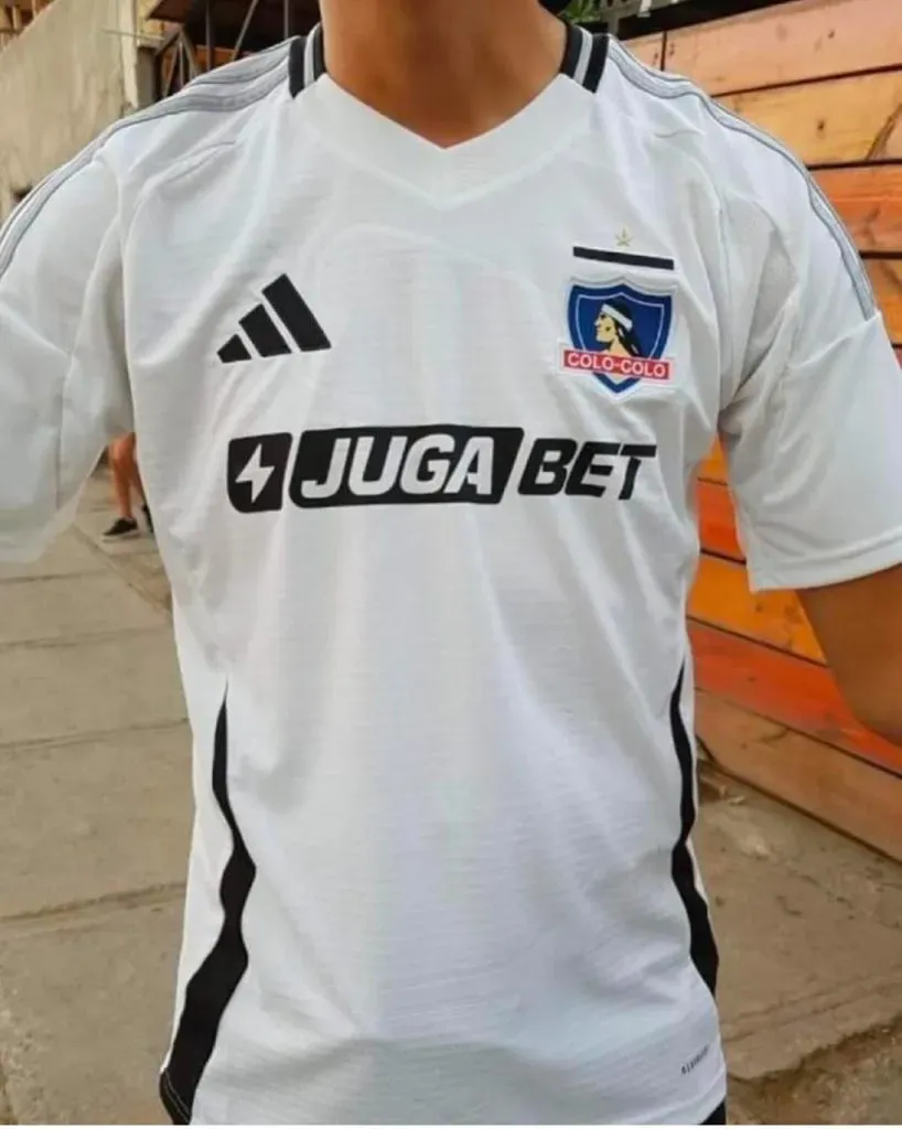 La nueva camiseta alba.