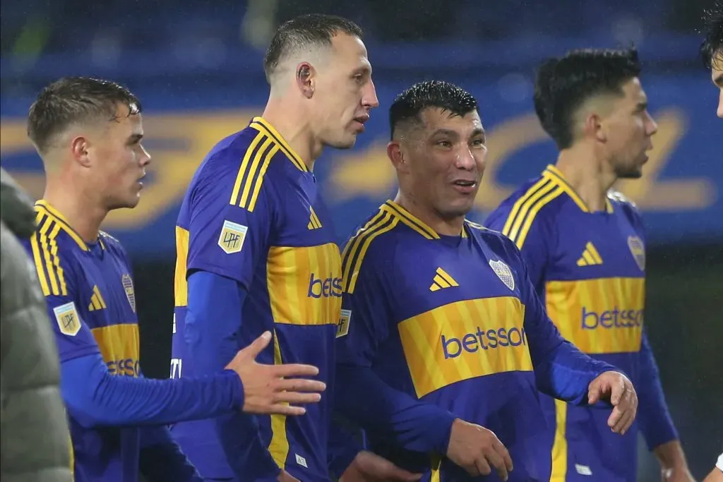 Gary Medel tiene otra oportunidad aparte de Universidad Católica.  (Photo by Daniel Jayo/Getty Images)