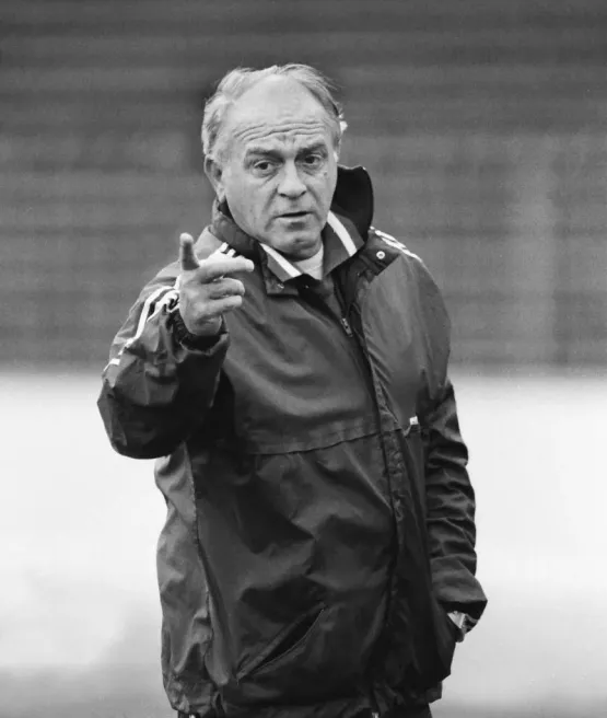 Alfredo Di Stefano, entrenador Real Madrid, en el entrenamiento previo de la Recopa (Imago).