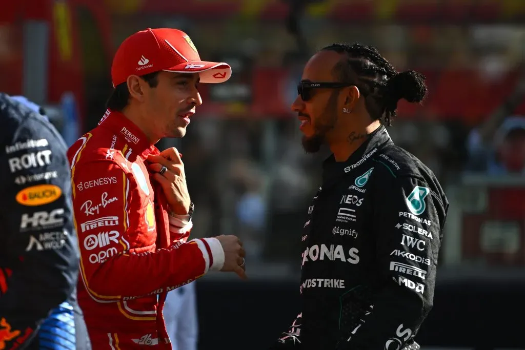 Charles Leclerc y Lewis Hamilton serán compañeros de equipo este 2025 en la Scuderia Ferrari. (Foto: Rudy Carezzevoli/Getty Images)