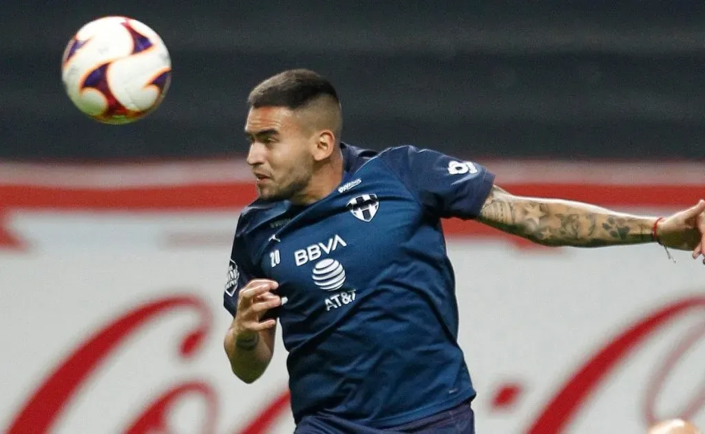 Sebastián Vegas se va de Monterrey.