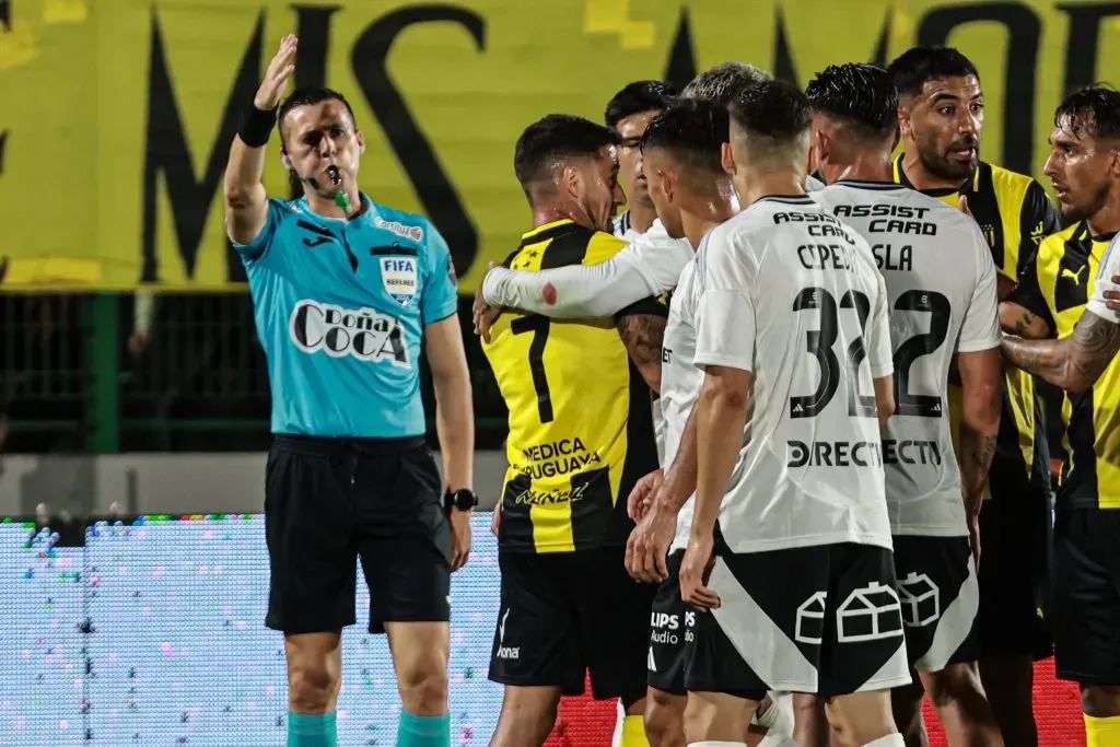Colo Colo tuvo un controversial debut contra Peñarol, en partido amistoso de Serie Rio de La Plata – Photosport