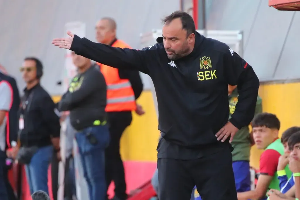 El Coto Sierra sabe que faltan algunas incorporaciones en el equipo. (Jonnathan Oyarzun/Photosport).