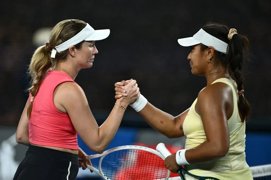 Danielle y Destanee Aiava durante el Australian Open 2025 (Getty Images).