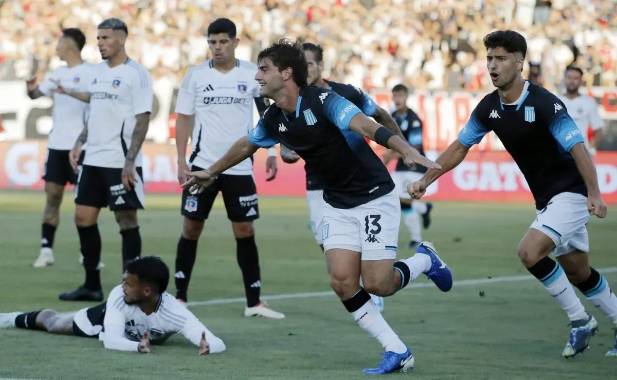 Futbol, Colo Colo vs Racing.